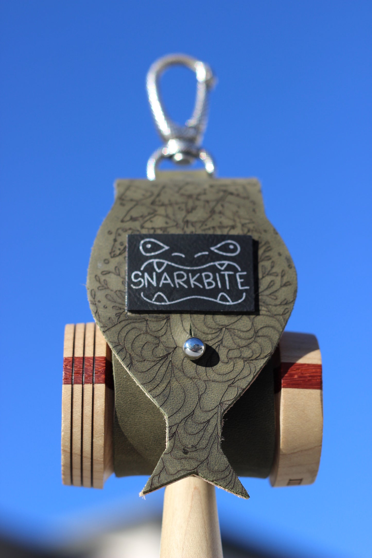utama x snarkle rocks : snarkbite